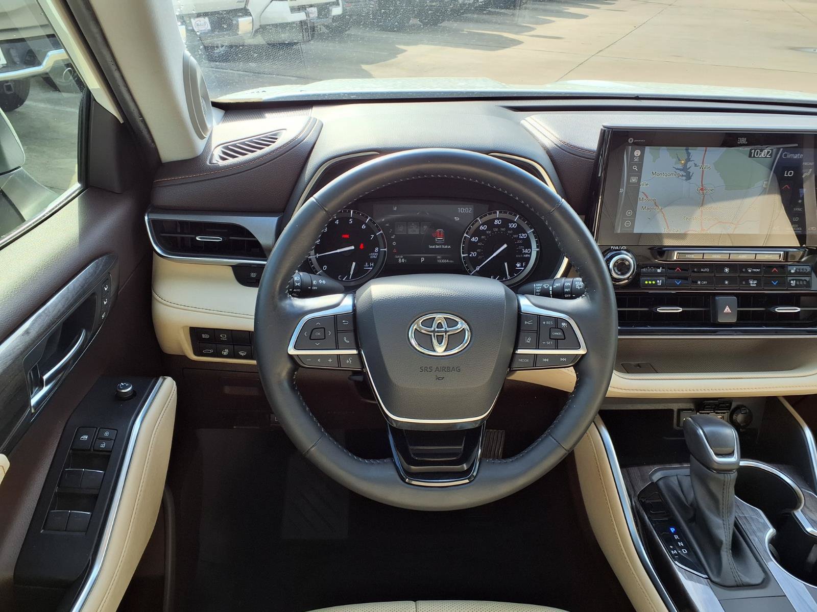 Certified 2021 Toyota Highlander Limited FWD image 17