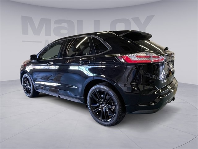 Used 2024 Ford Edge ST-Line w/ Class II Trailer Tow Package image 3
