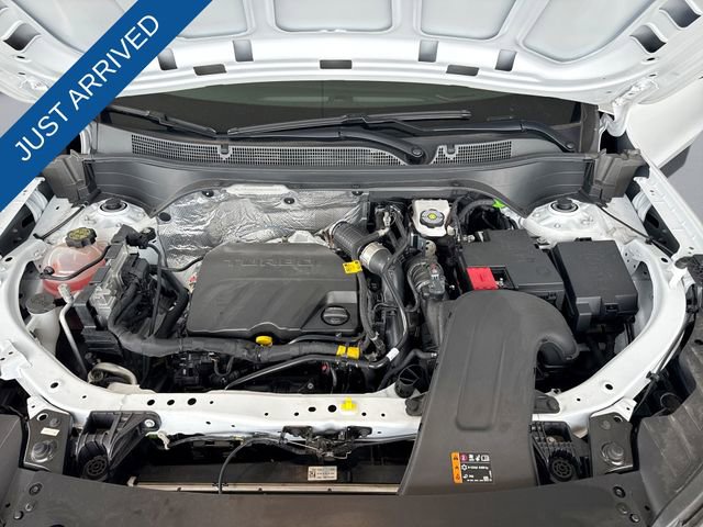 Used 2025 Chevrolet Trax LS image 32