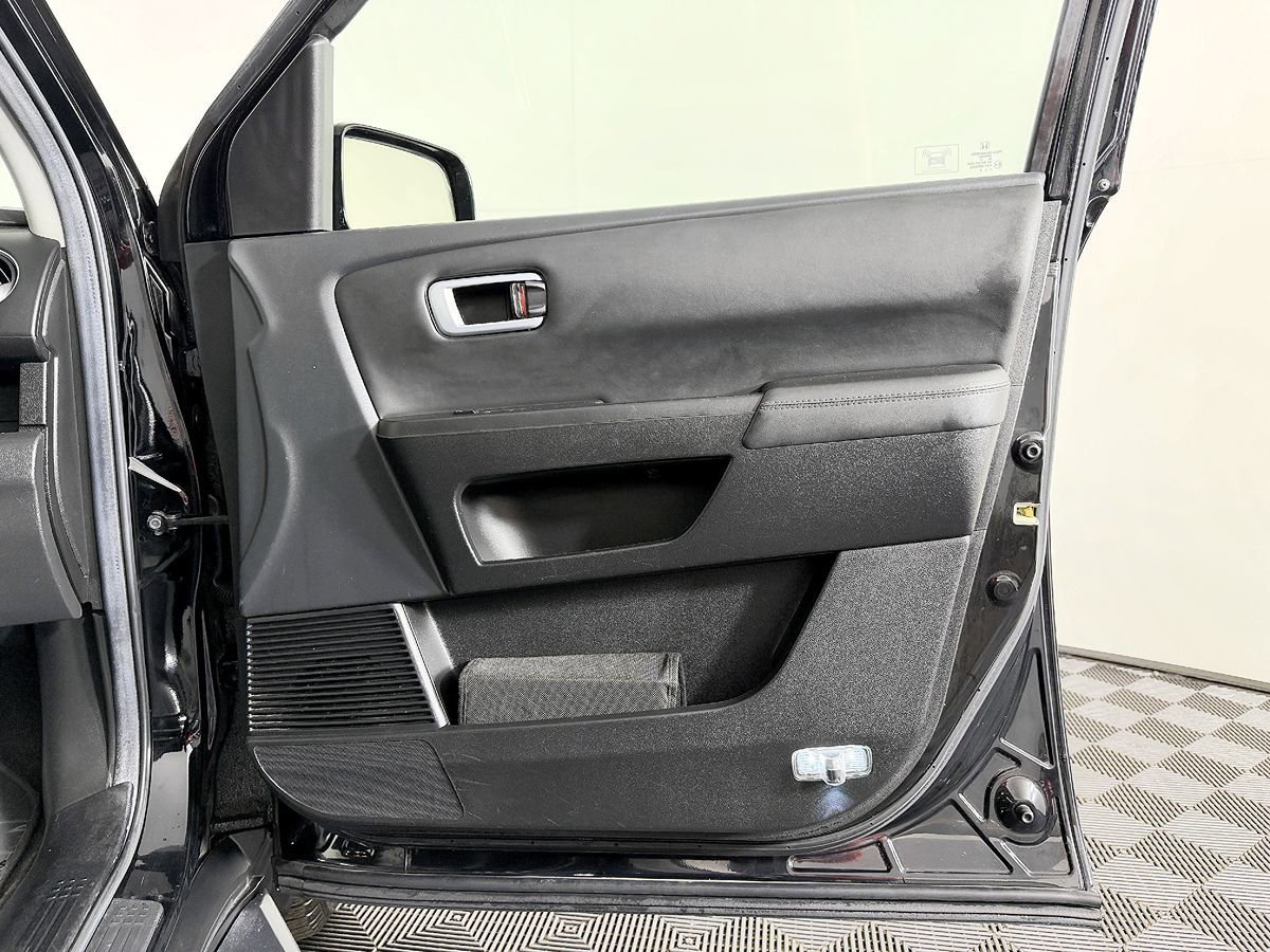 Used 2012 Honda Pilot Touring image 49