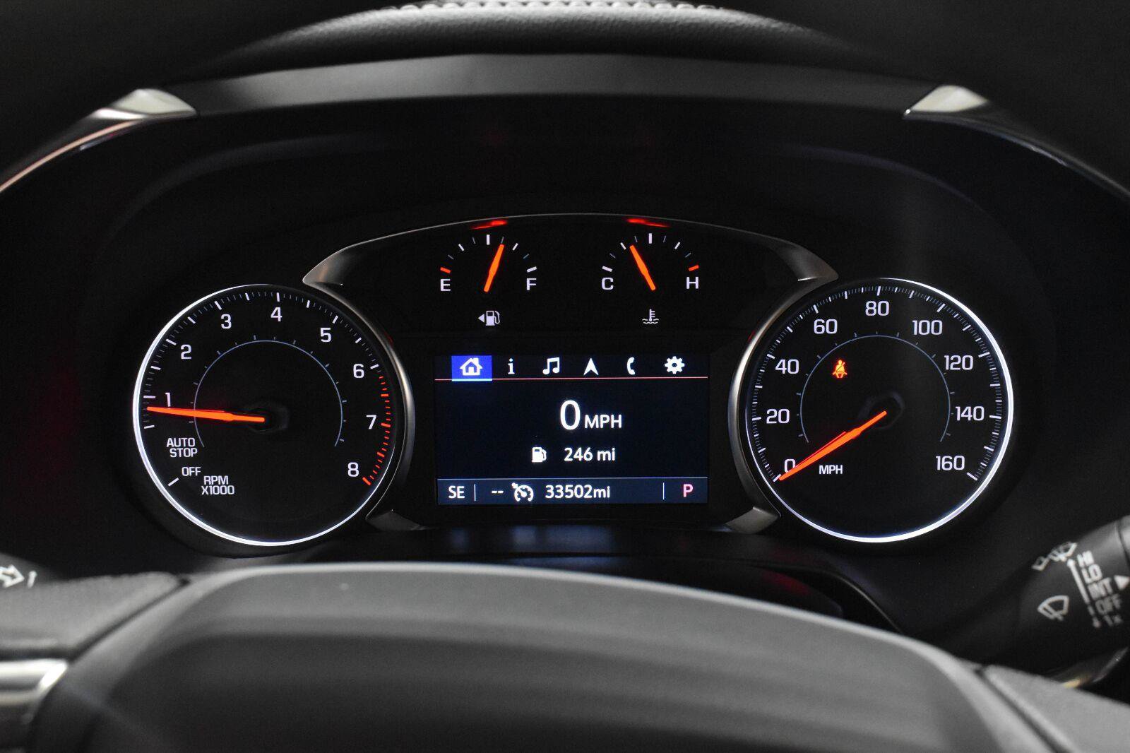 Used 2025 Chevrolet Blazer LT FWD image 24