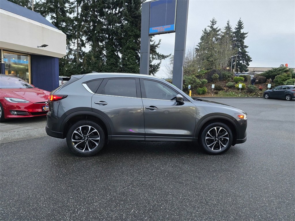 Used 2022 MAZDA CX-5 AWD 2.5 S w/ Premium Package image 2