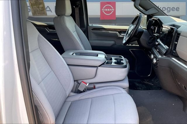 Used 2024 GMC Sierra 1500 SLE RWD image 28