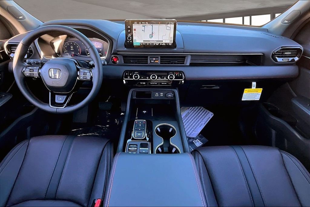 New 2025 Honda Pilot Black Edition image 5