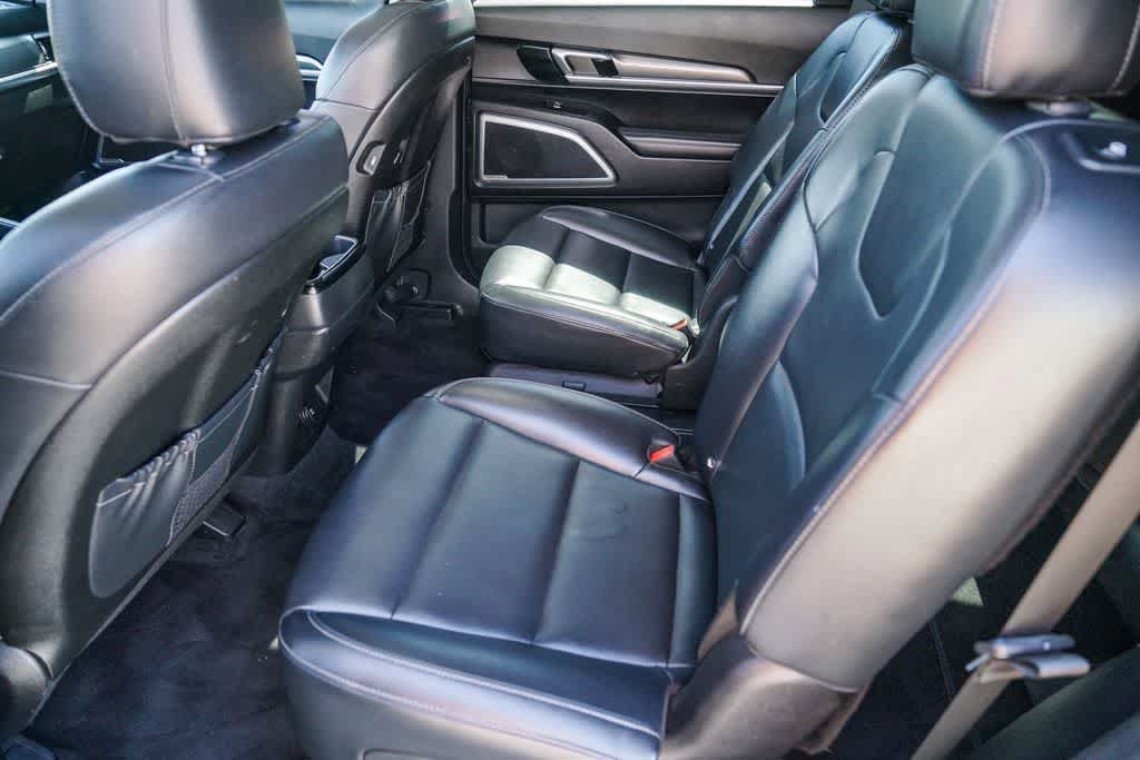 Used 2020 Kia Telluride S FWD image 13