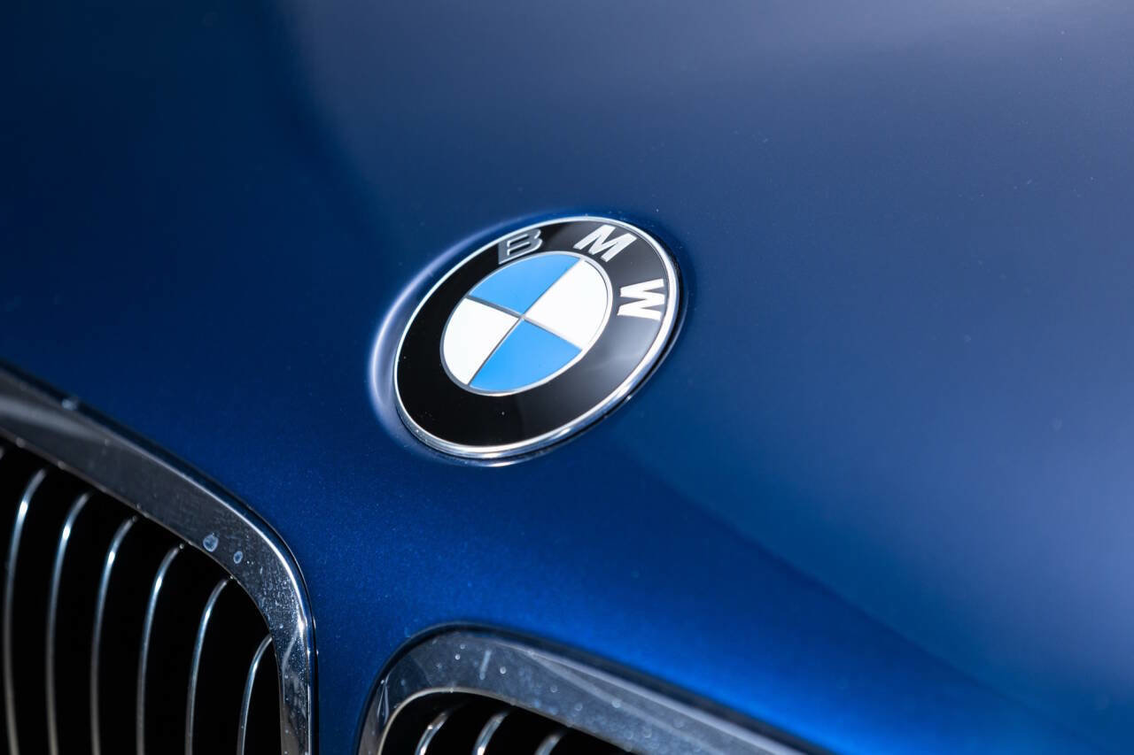 Used 2005 BMW M3 Convertible image 29