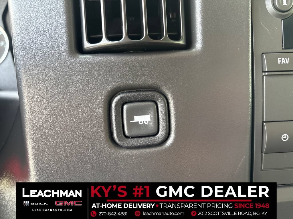 New 2026 GMC Savana 3500 LT w/ LT Preferred Equipment Group RWD image 19