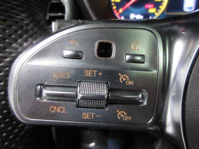 Used 2021 Mercedes-Benz GLC 300 4MATIC Coupe image 18