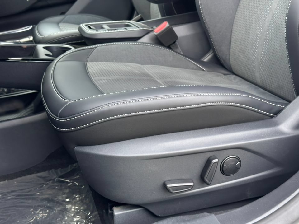 New 2025 Ford Mustang Mach-E GT w/ Interior Protection Package AWD/4WD image 17