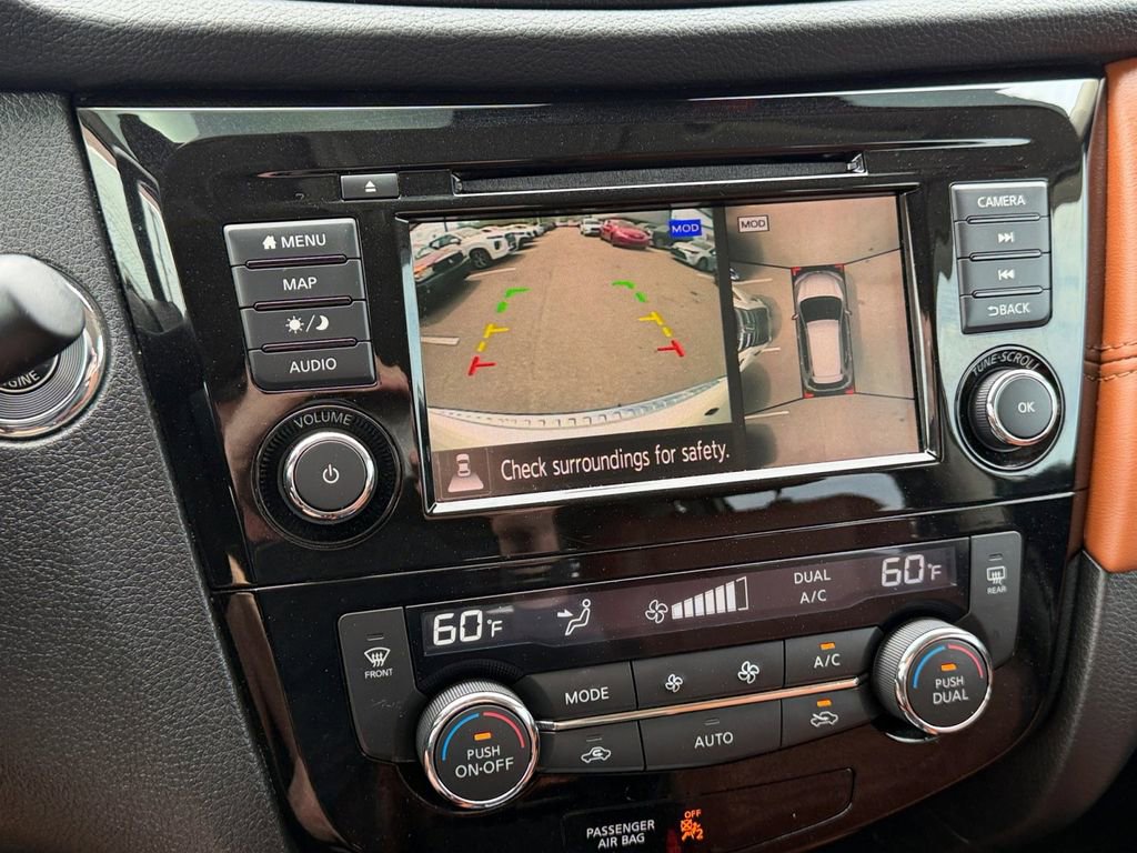 Used 2018 Nissan Rogue SL w/ Premium Package image 23