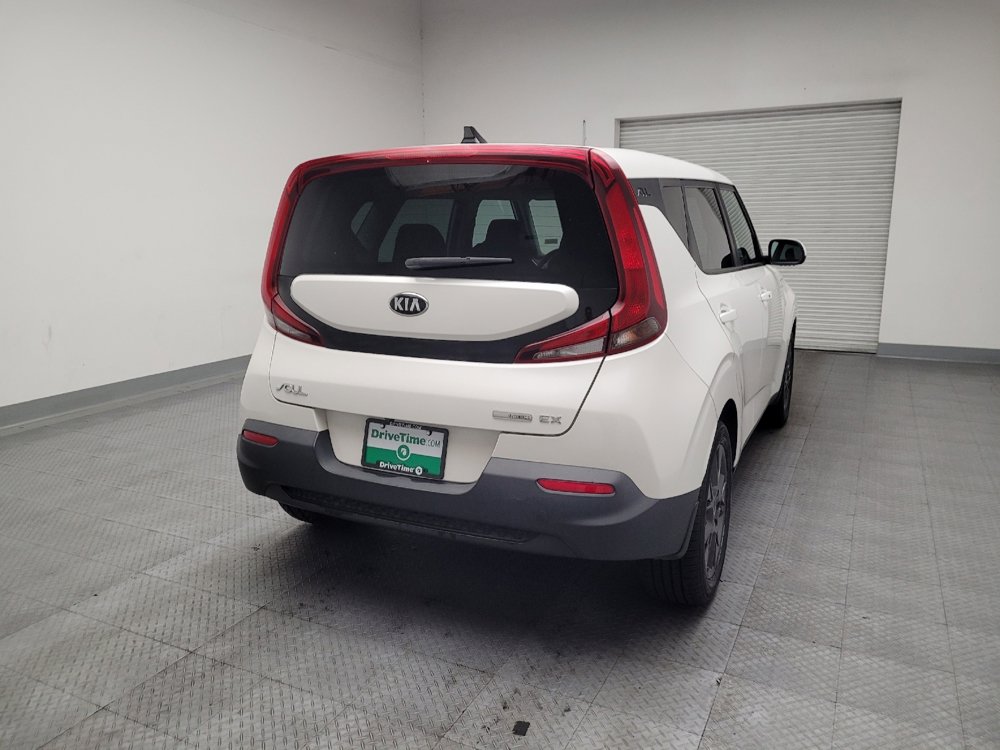 Used 2020 Kia Soul EX image 7
