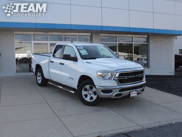 Used 2024 RAM 1500 Big Horn AWD/4WD image 2
