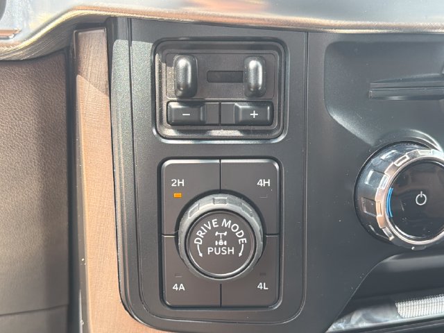 Used 2025 Ford F150 King Ranch AWD/4WD image 46
