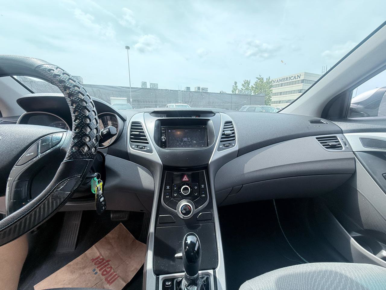 Used 2016 Hyundai Elantra SE FWD image 16