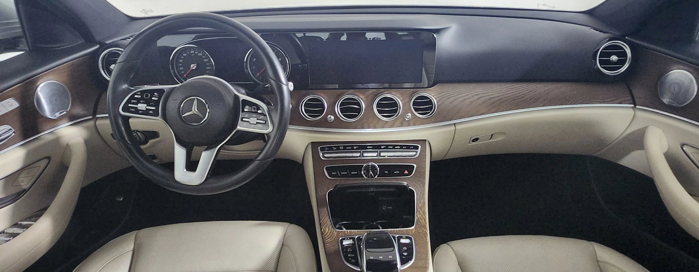 Used 2019 Mercedes-Benz E 450 E 450 4MATIC Sedan 4D image 23