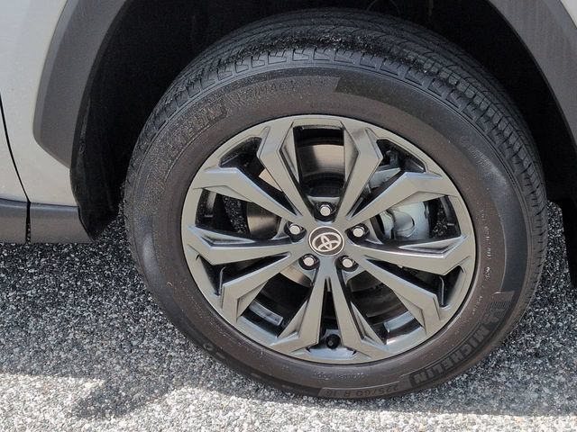 Certified 2023 Toyota RAV4 XLE Premium AWD/4WD image 11