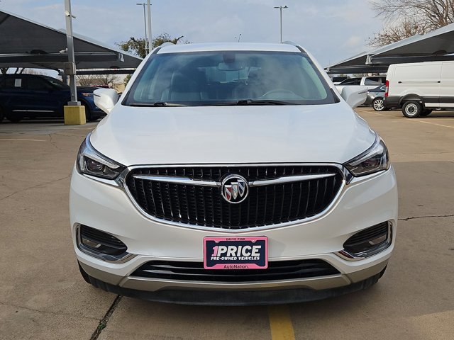 Used 2019 Buick Enclave Essence image 2