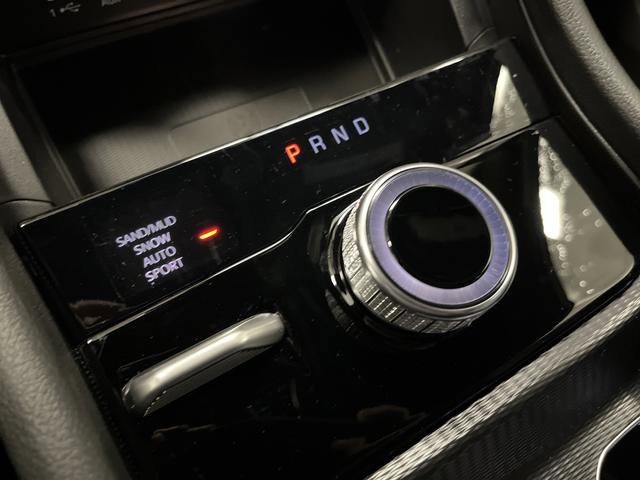 New 2025 Jeep Grand Cherokee L Limited w/ Luxury Tech Group II image 22