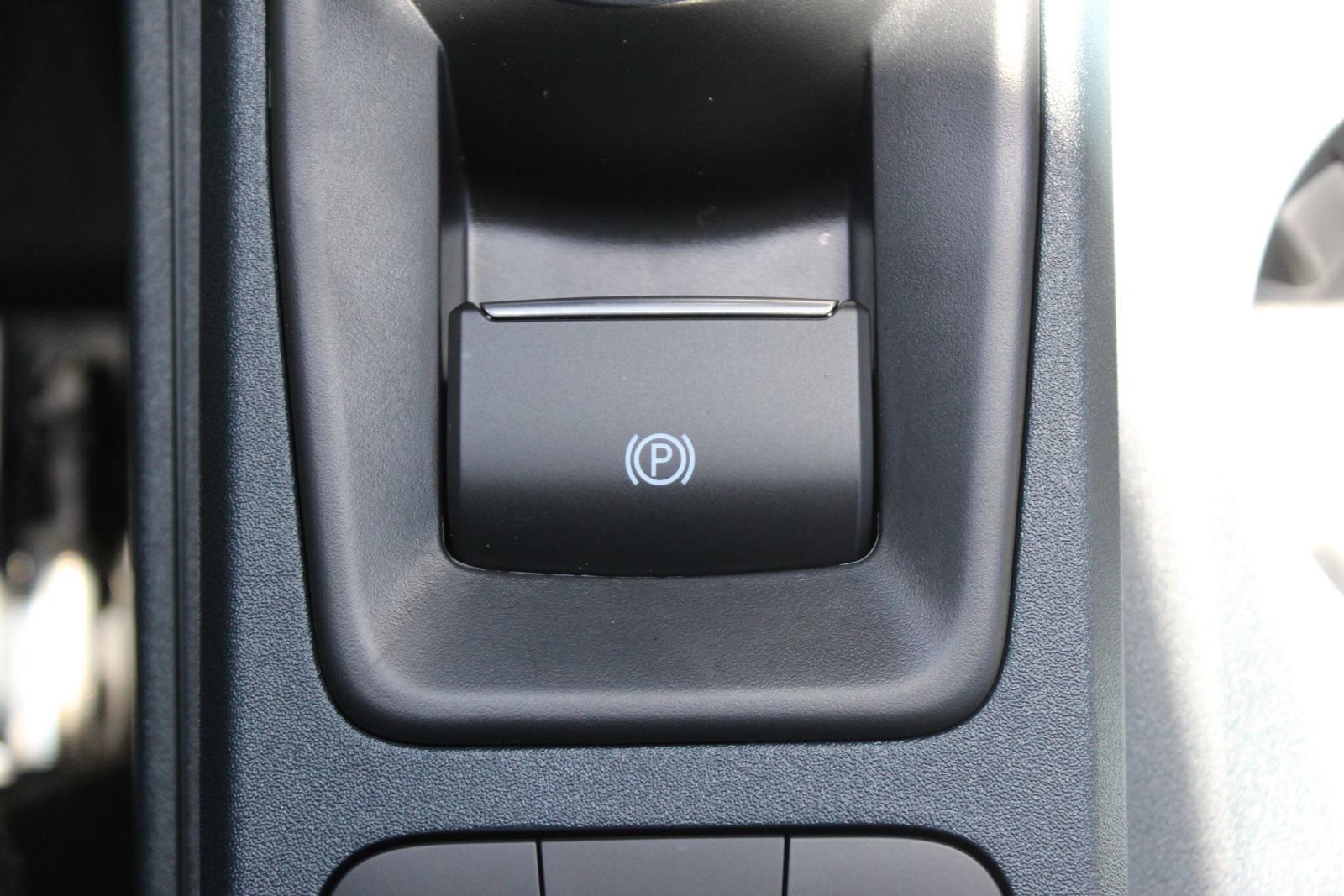 Used 2025 Ford Maverick Tremor AWD/4WD image 41
