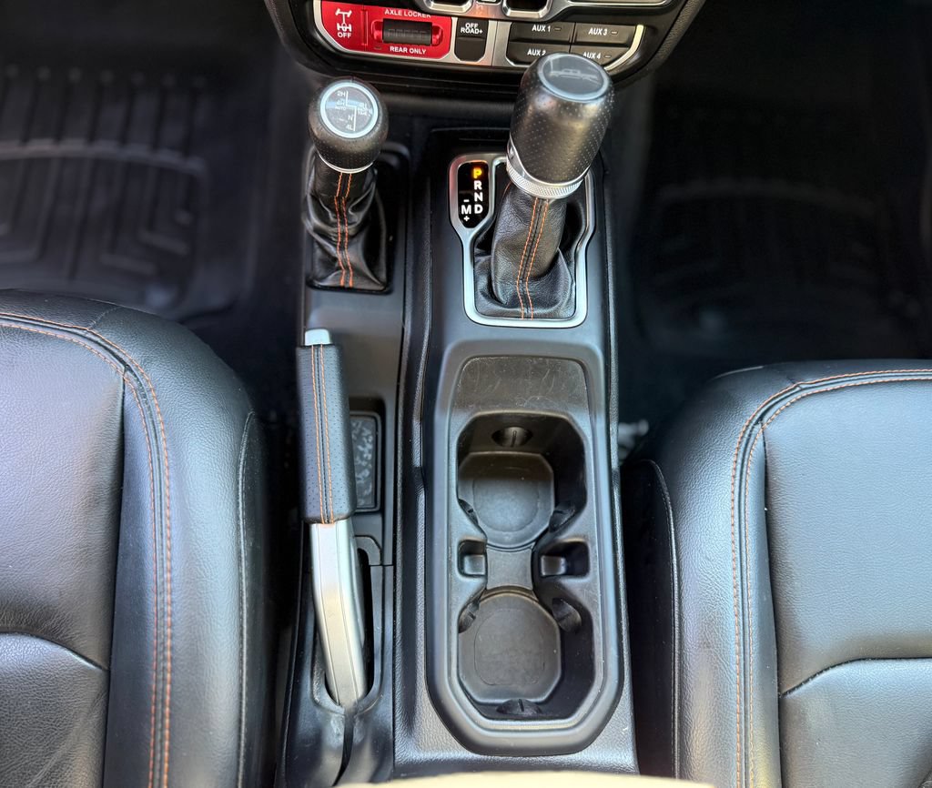 Used 2022 Jeep Gladiator Mojave w/ LED Lighting Group AWD/4WD image 29
