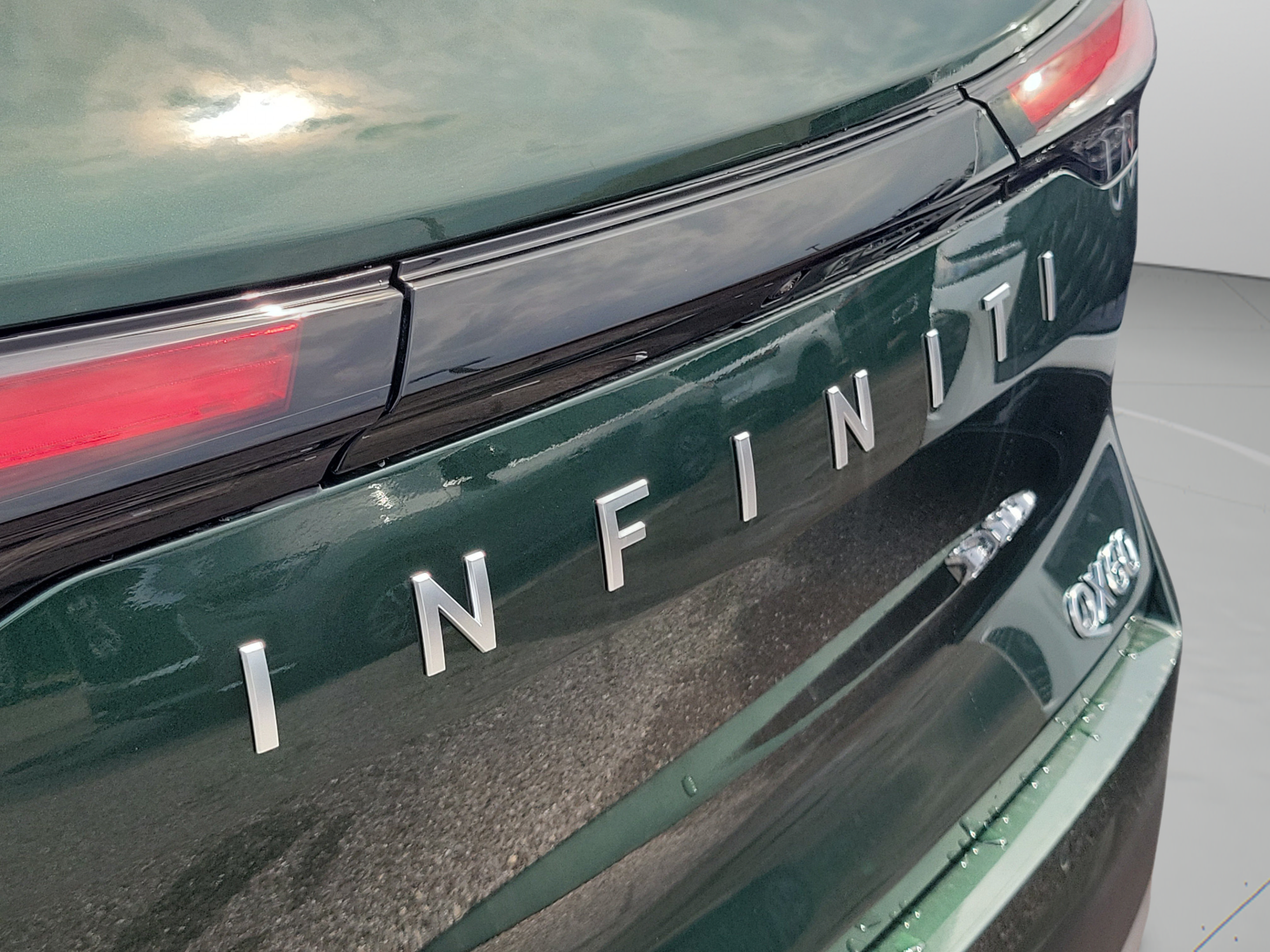 New 2027 INFINITI QX60 Luxe w/ Cargo Package FWD image 30