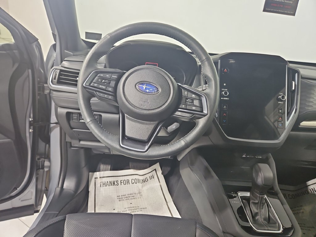 Used 2025 Subaru Forester Limited AWD/4WD image 15