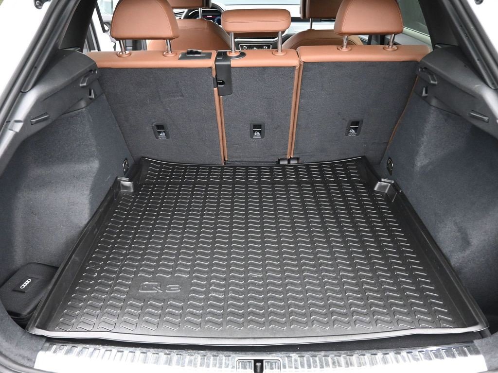 Used 2022 Audi Q3 2.0T Premium image 14