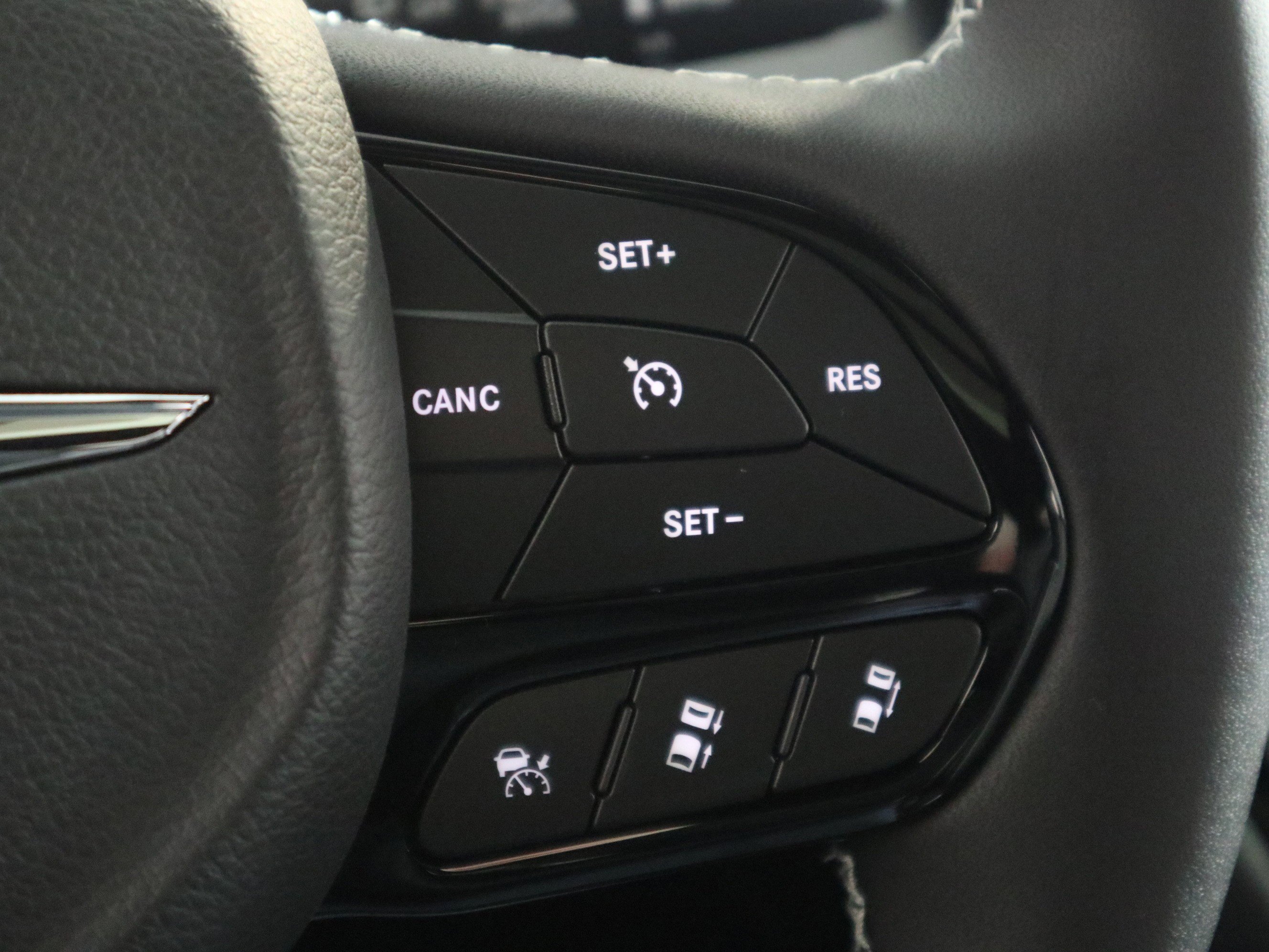 New 2026 Chrysler Pacifica Limited w/ S Appearance Package image 31