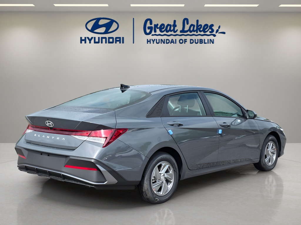 New 2026 Hyundai Elantra SE w/ Cargo Package FWD image 5