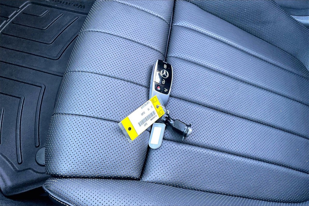 Used 2022 Mercedes-Benz E 450 Coupe image 31