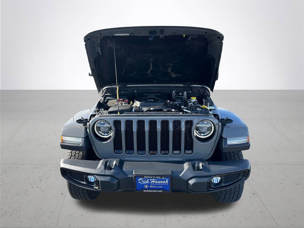 Used 2019 Jeep Wrangler Unlimited Sahara image 4