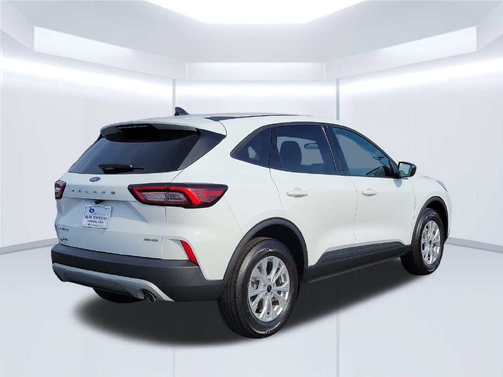 Certified 2026 Ford Escape Active w/ Cold Weather Package AWD/4WD image 5