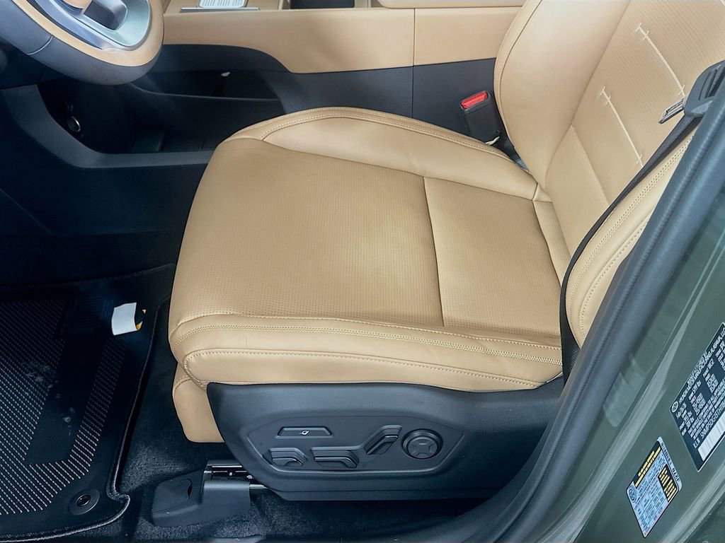 New 2026 Hyundai Santa Fe Calligraphy image 21