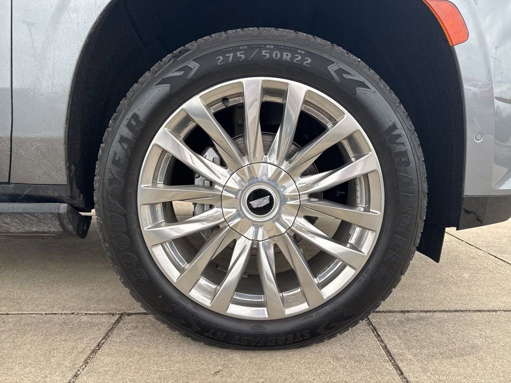 Used 2021 Cadillac Escalade ESV Premium Luxury w/ Driver Assist Tech Package image 41