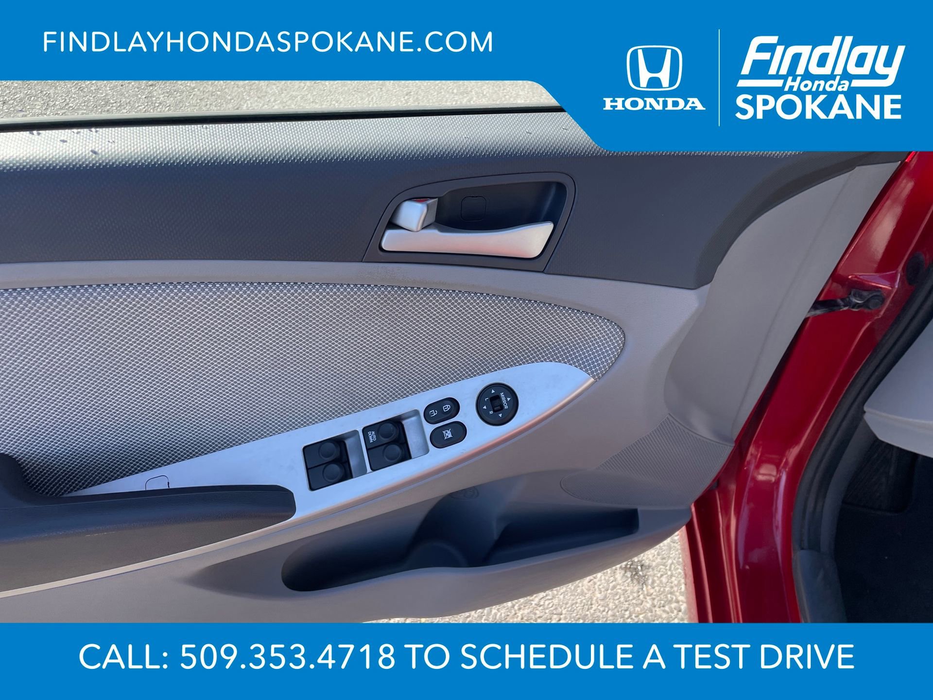 Used 2012 Hyundai Accent GS FWD image 6
