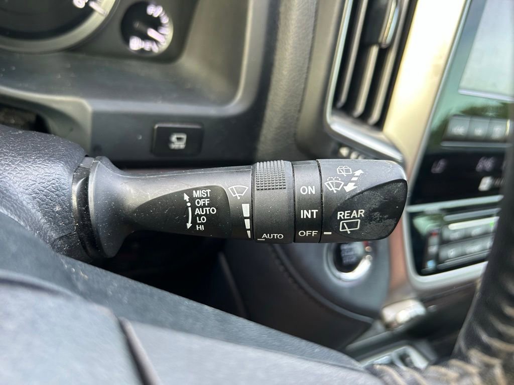 Used 2019 Toyota Land Cruiser AWD/4WD image 25