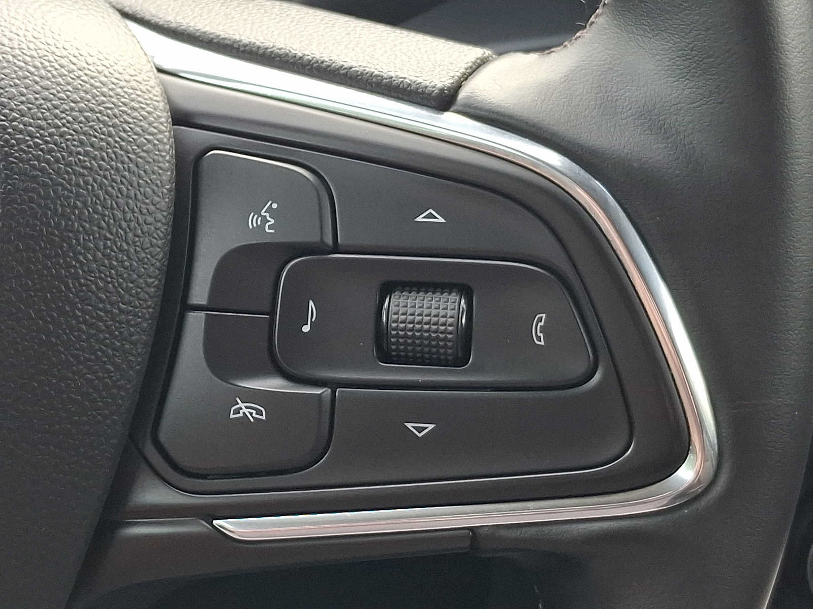 Used 2026 Buick Encore GX Sport Touring w/ Comfort Package FWD image 23