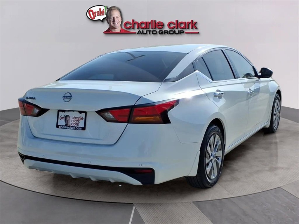 Used 2024 Nissan Altima 2.5 S image 5