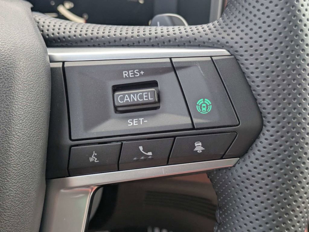 New 2026 Mitsubishi Outlander SEL image 29