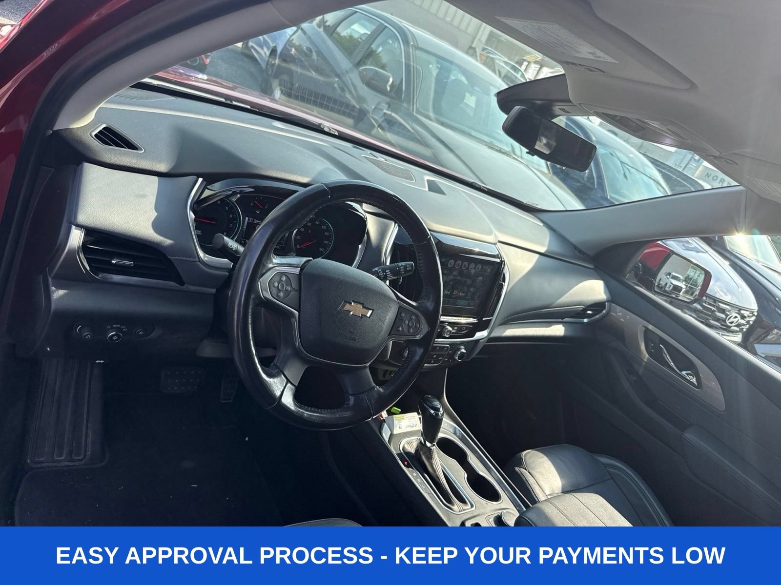 Used 2019 Chevrolet Traverse LT w/ LT Premium Package AWD/4WD image 23