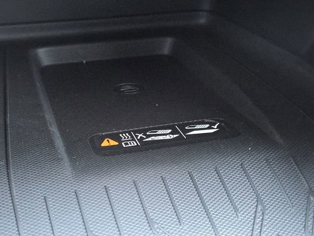 New 2026 Chevrolet Equinox EV LT image 7