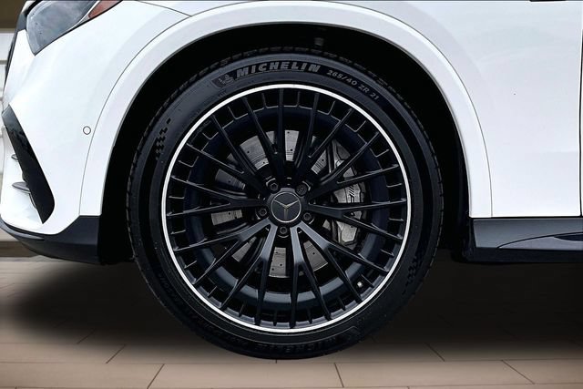 Used 2024 Mercedes-Benz GLC 43 AMG 4MATIC w/ AMG Night Package image 9