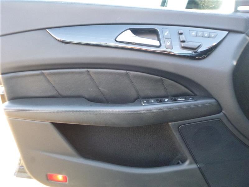 Used 2013 Mercedes-Benz CLS 63 AMG image 19