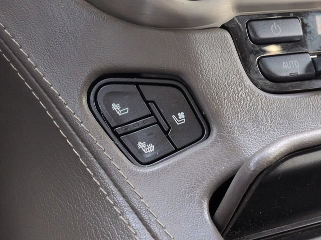 Used 2019 GMC Yukon Denali w/ Denali Ultimate Package AWD/4WD image 25