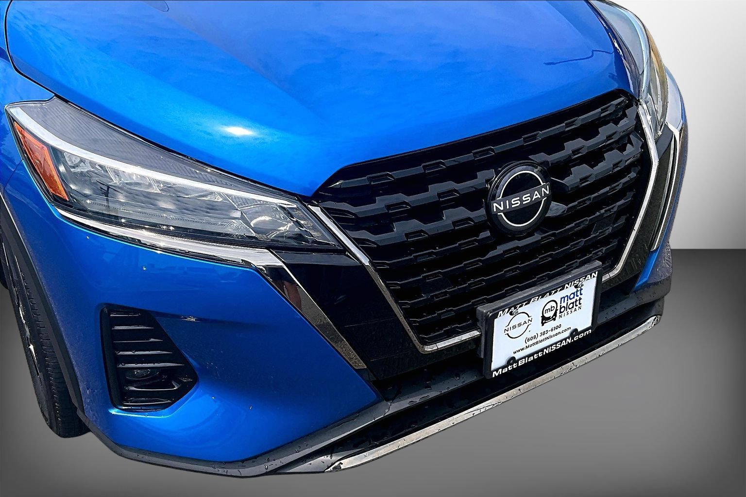 Certified 2023 Nissan Kicks SR w/ SR Premium Package FWD image 29