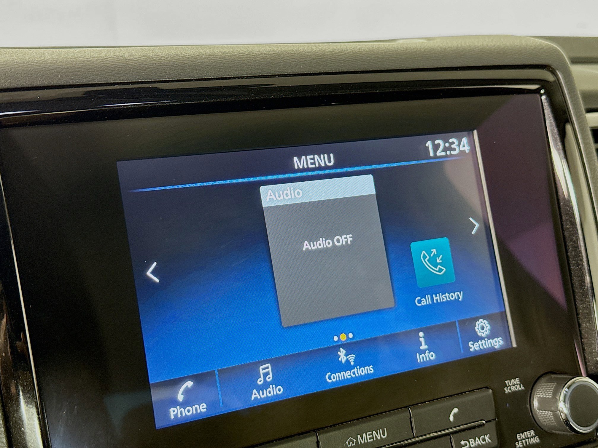 Used 2022 Nissan Frontier SV image 16