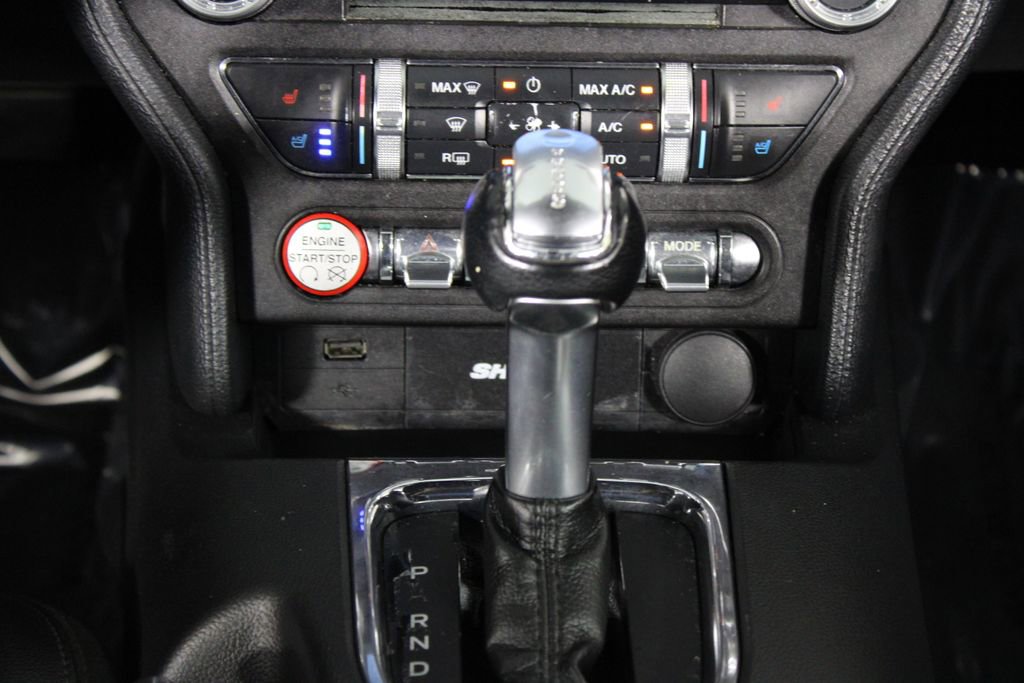 Used 2017 Ford Mustang GT Premium RWD image 19