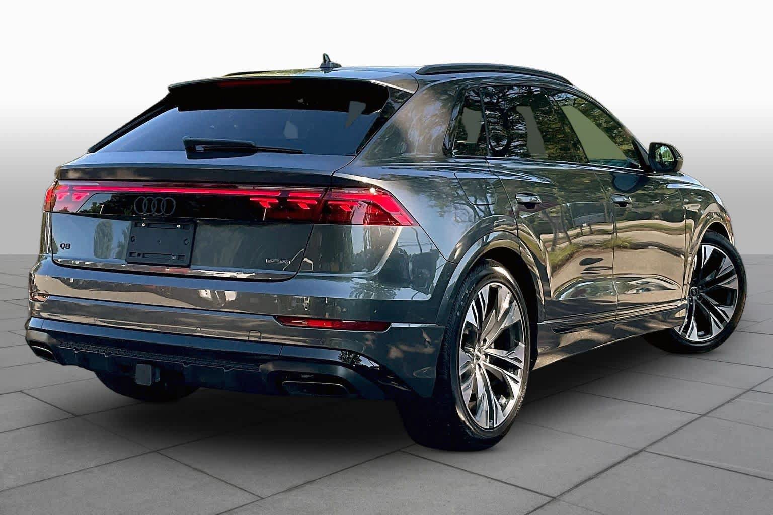 Used 2026 Audi Q8 Prestige AWD/4WD image 12