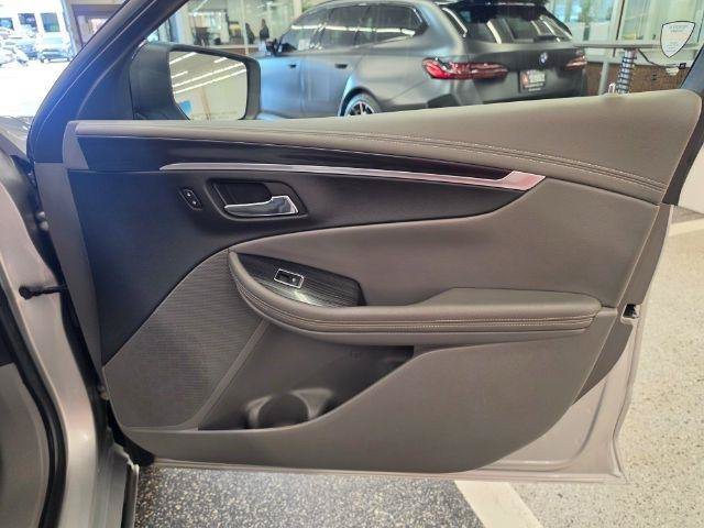Used 2018 Chevrolet Impala LS FWD image 28