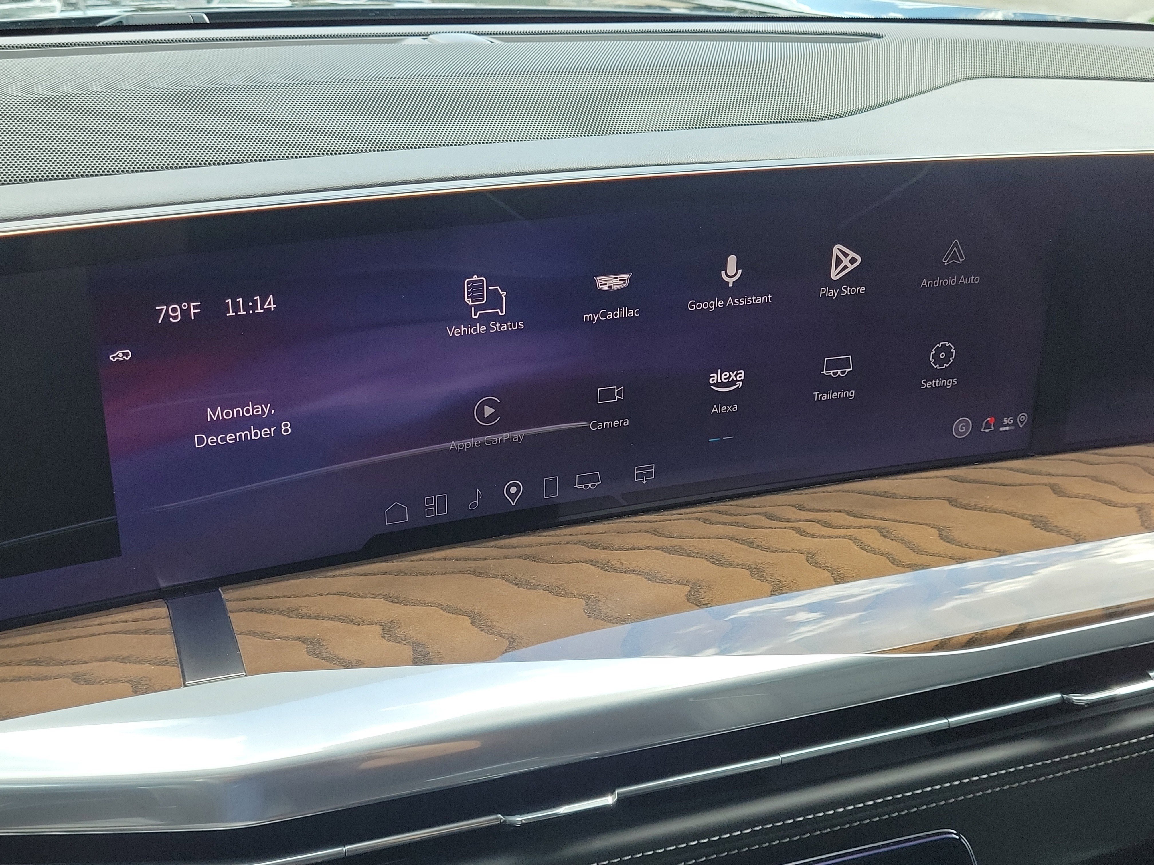 Used 2025 Cadillac Escalade Sport Platinum image 24